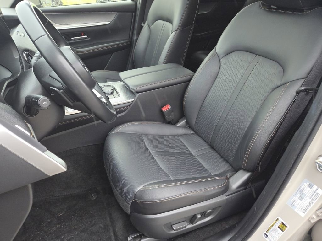 Certified 2025 MAZDA CX-90 3.3 Turbo w/ Preferred Package image 21