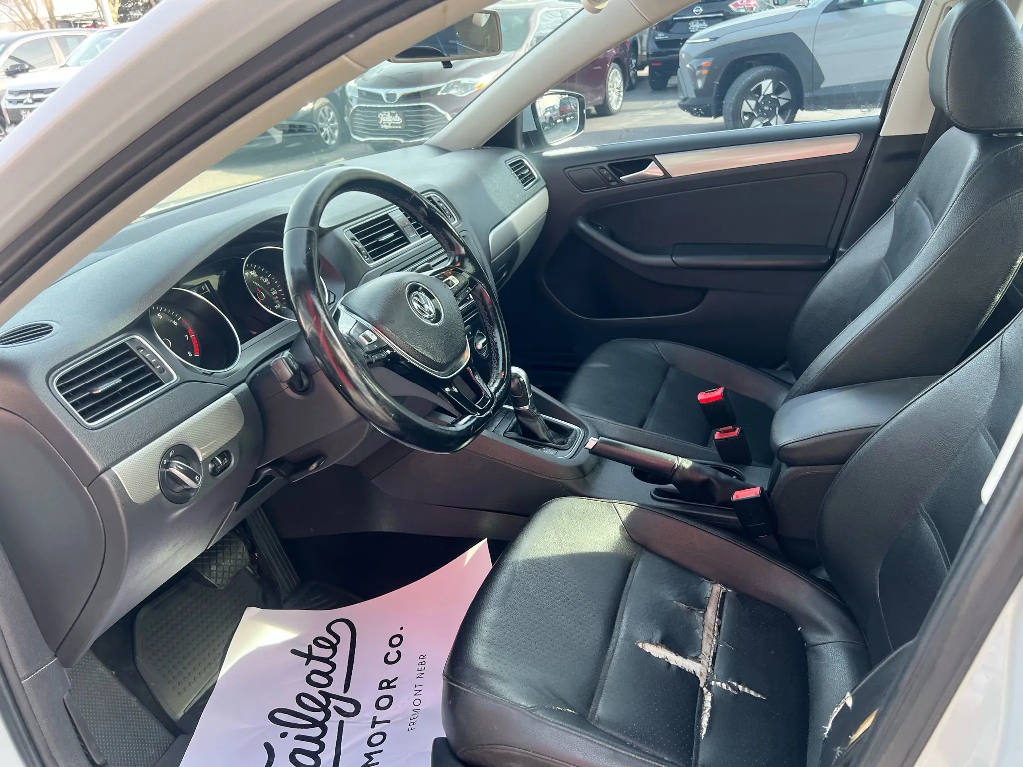 Used 2017 Volkswagen Jetta SE image 10