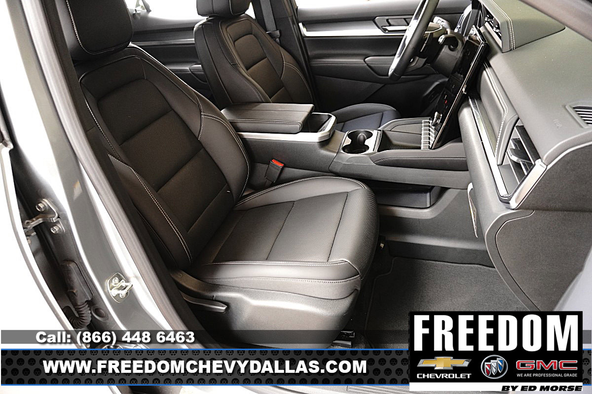 New 2026 GMC Terrain Elevation w/ Elevation Premium Package FWD image 16