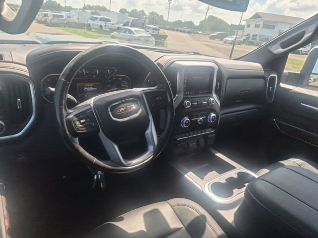 Used 2023 GMC Sierra 3500 SLT w/ SLT Convenience Package AWD/4WD image 9
