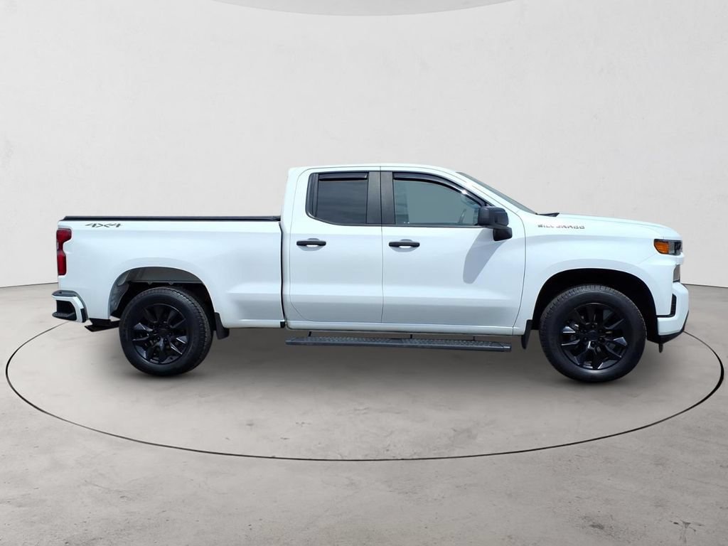 Certified 2022 Chevrolet Silverado 1500 Custom AWD/4WD image 4