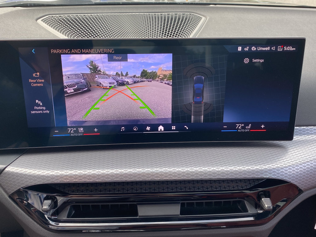 New 2026 BMW 330i xDrive Sedan w/ Convenience Package AWD/4WD image 18