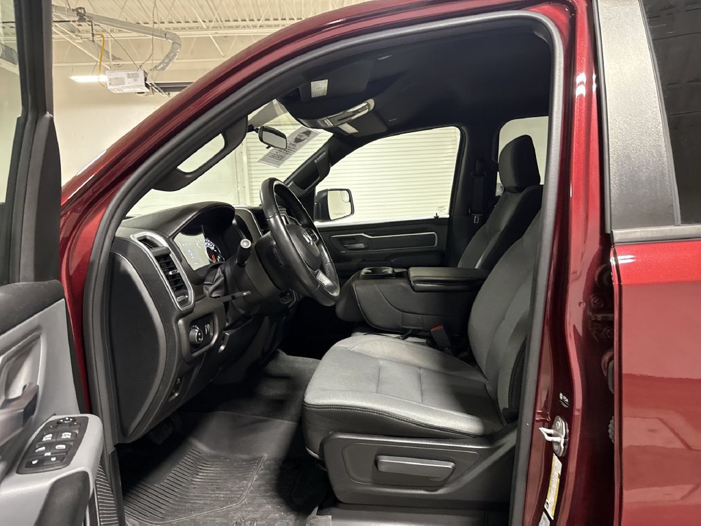 Used 2022 RAM 1500 Big Horn AWD/4WD image 19