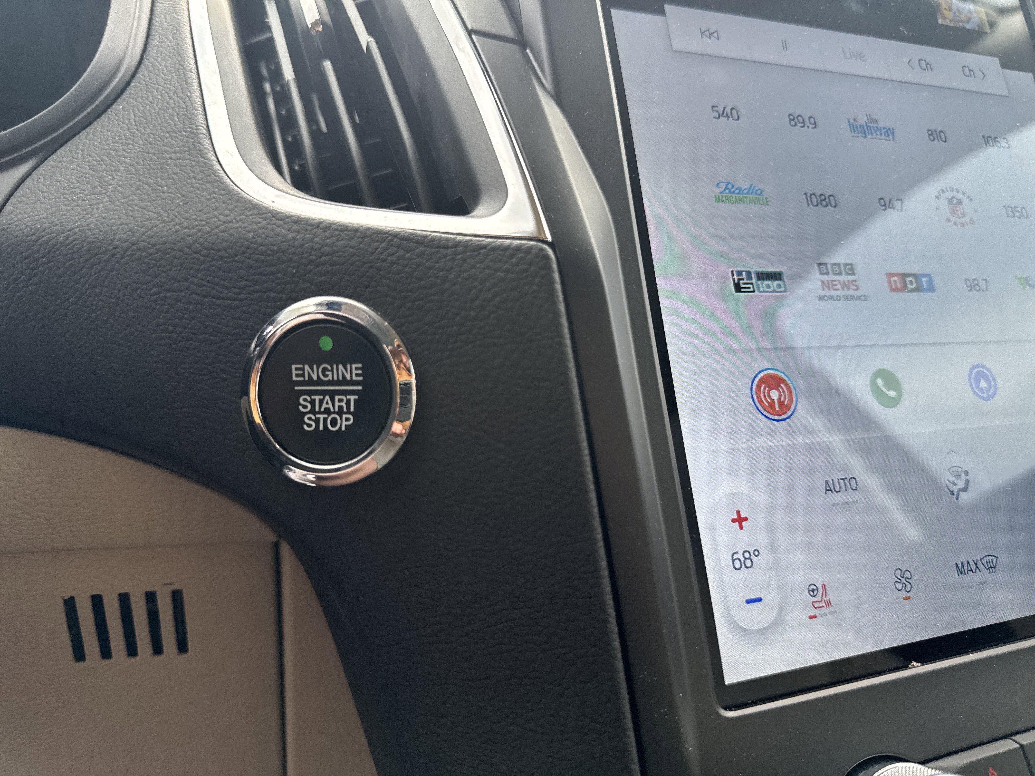 Certified 2024 Ford Edge Titanium w/ Equipment Group 301A image 26