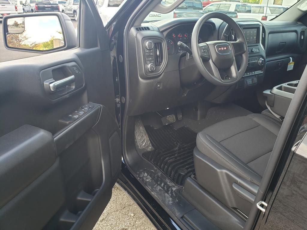 New 2026 GMC Sierra 1500 Pro w/ Graphite Edition image 6