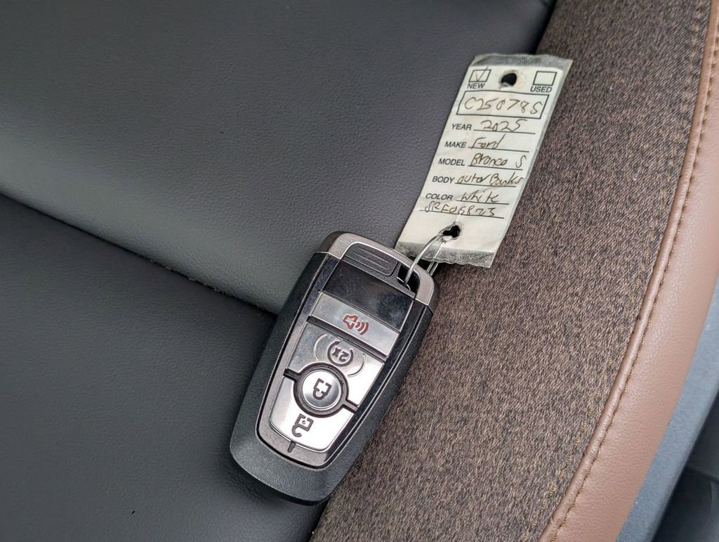 New 2025 Ford Bronco Sport Outer Banks w/ Sasquatch Outer Banks Package image 50