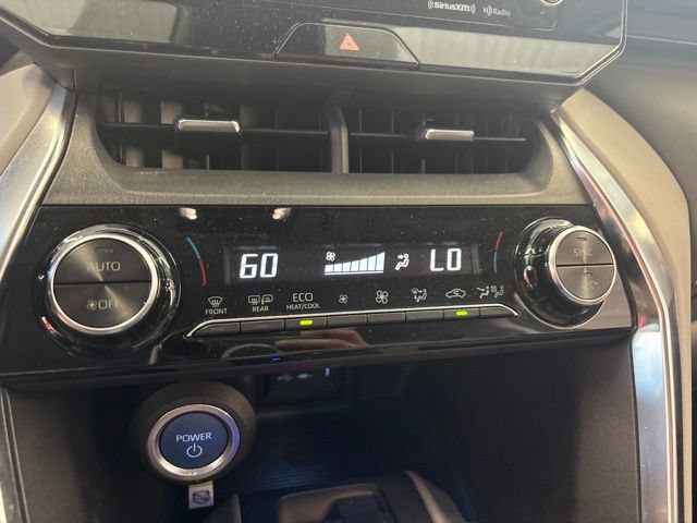 Used 2021 Toyota Venza LE AWD/4WD image 46