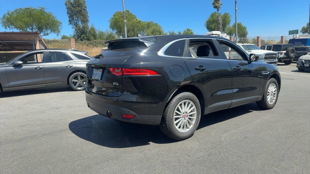 Used 2020 Jaguar F-PACE AWD/4WD image 6