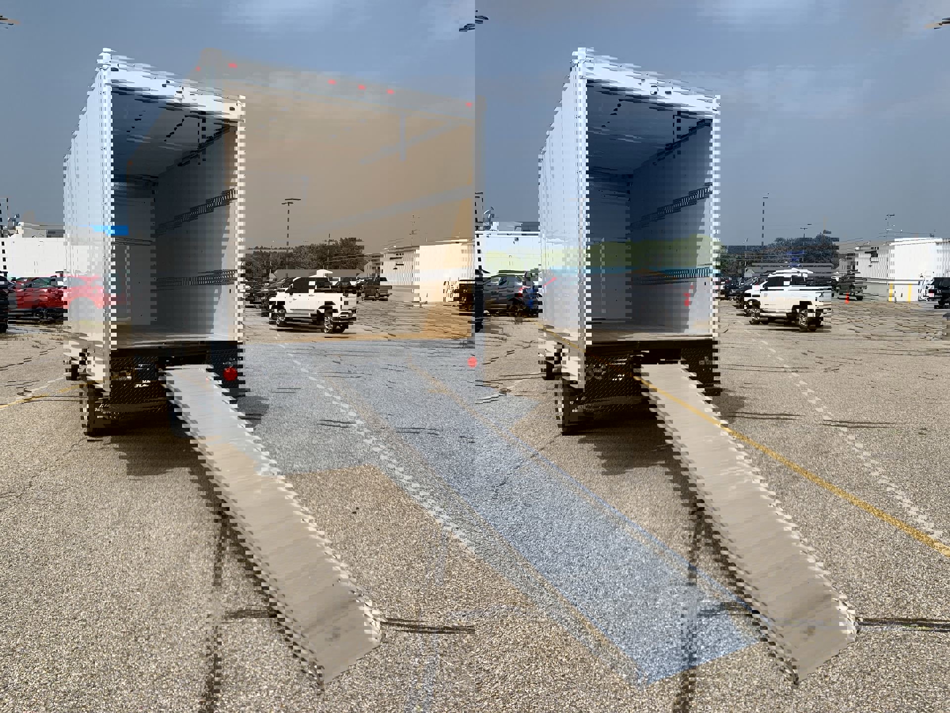 New 2025 GMC Savana 3500 1WT w/ Power Convenience Package image 46