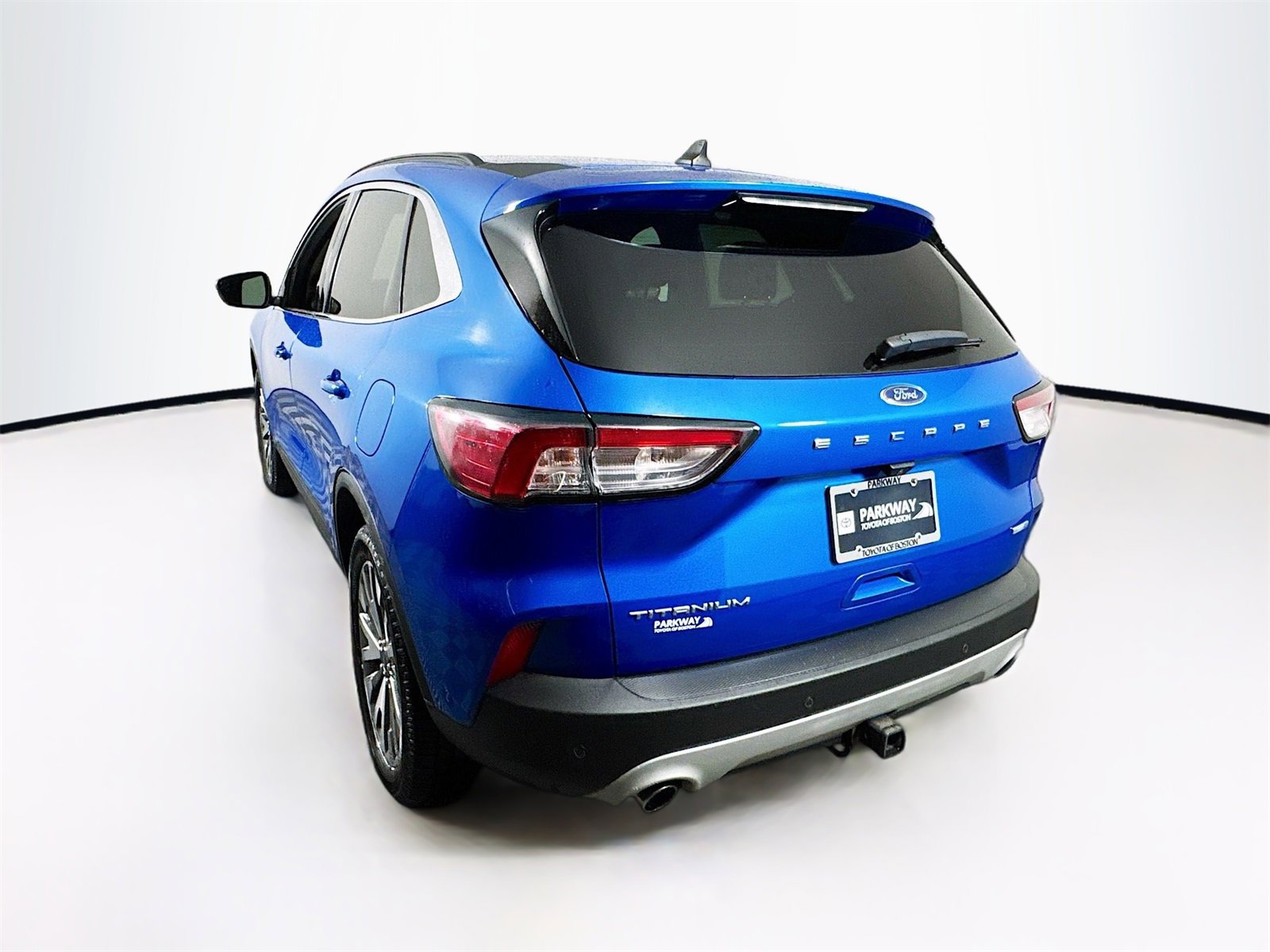 Used 2020 Ford Escape Titanium image 5