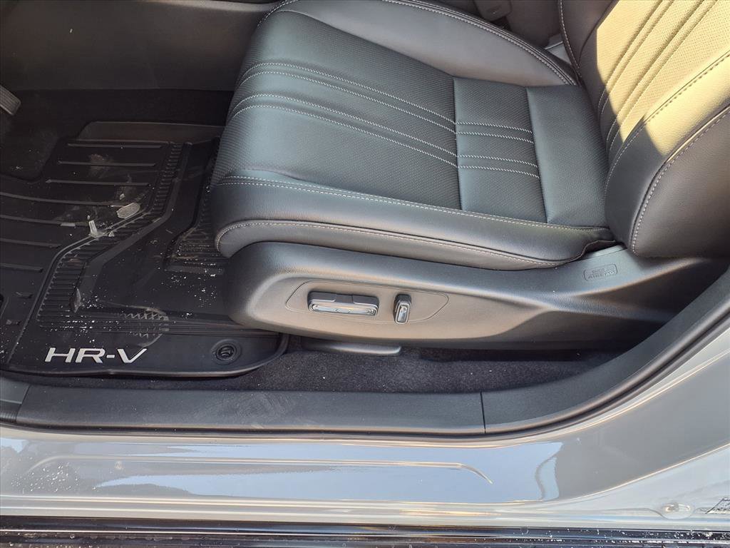 New 2026 Honda HR-V EX-L image 17