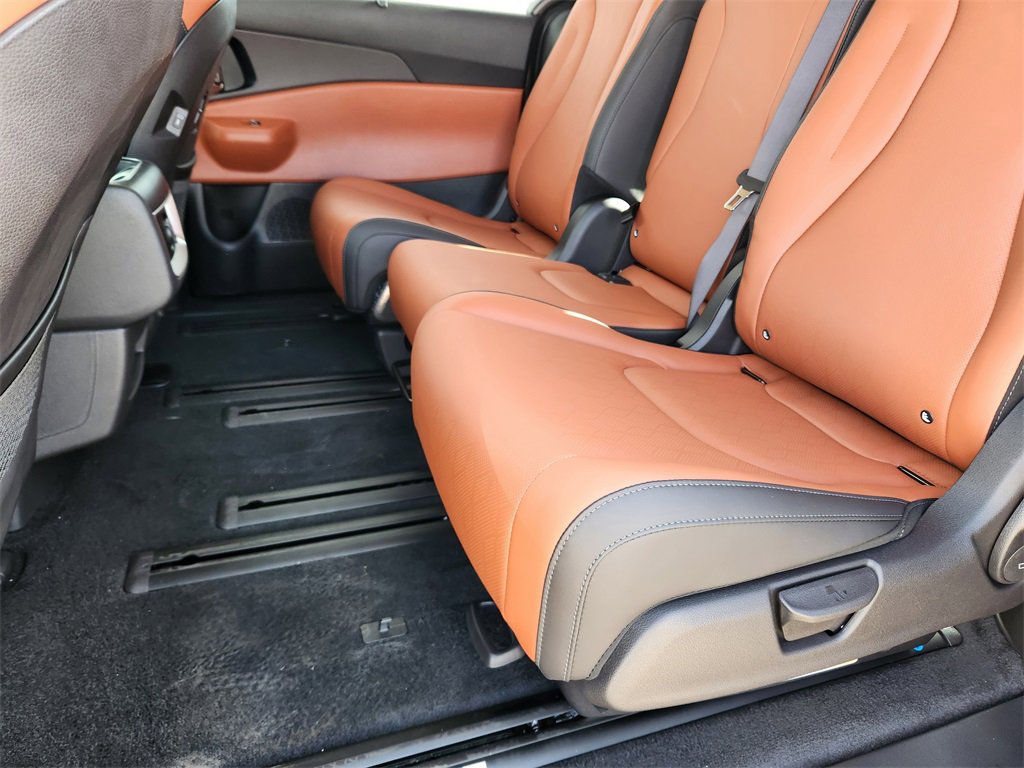 New 2026 Kia Carnival EX image 9