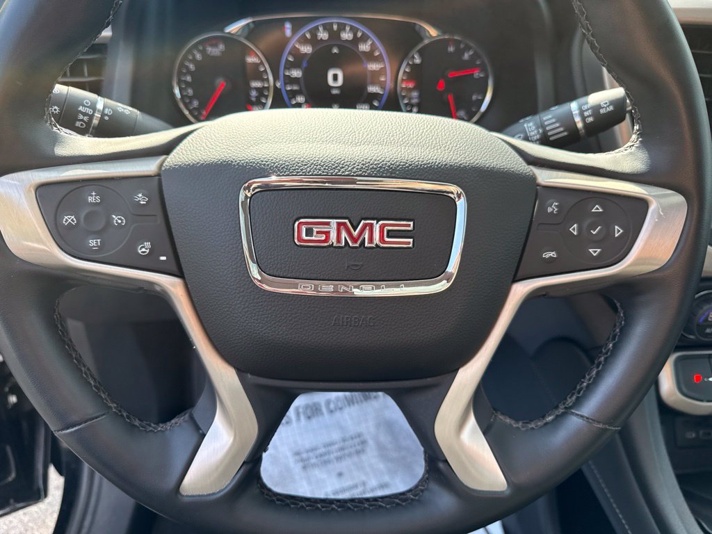Used 2023 GMC Acadia Denali w/ Denali Ultimate Package AWD/4WD image 27