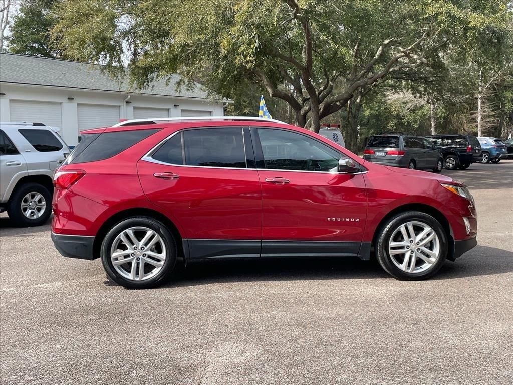 Used 2019 Chevrolet Equinox Premier image 2