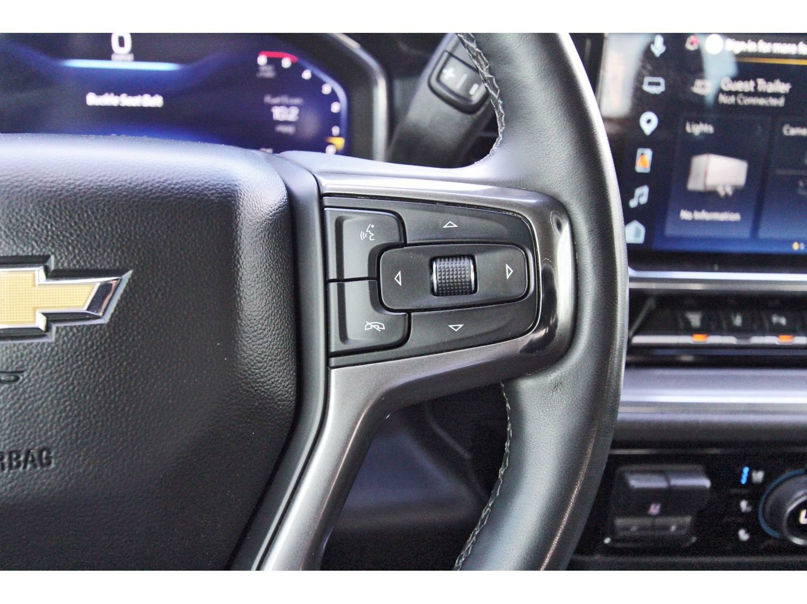 Used 2025 Chevrolet Silverado 3500 High Country w/ High Country Premium Package AWD/4WD image 25
