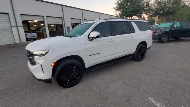 Used 2022 Chevrolet Suburban RST w/ Luxury Package image 38
