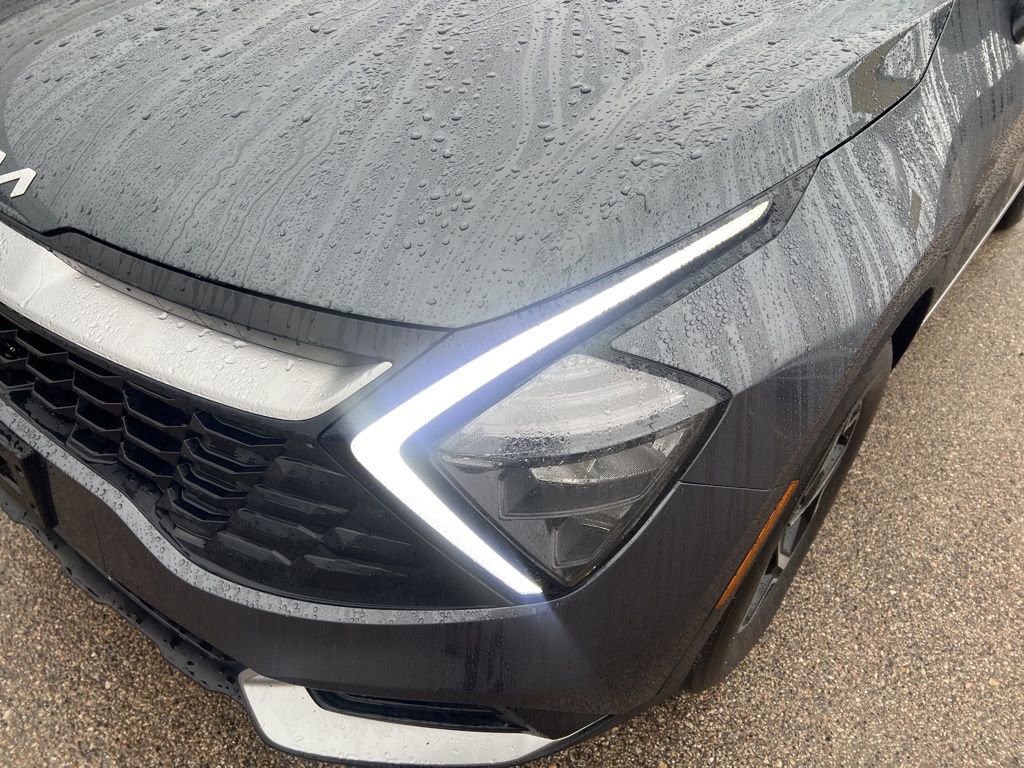 Certified 2023 Kia Sportage LX image 28