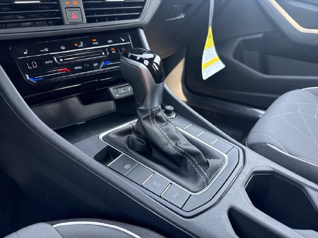 New 2026 Volkswagen Jetta Sport FWD image 24