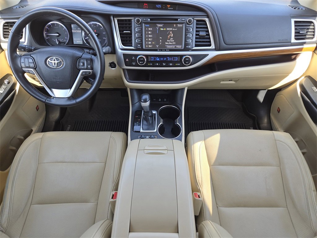 Used 2018 Toyota Highlander Limited w/ Protection Package #3 image 27