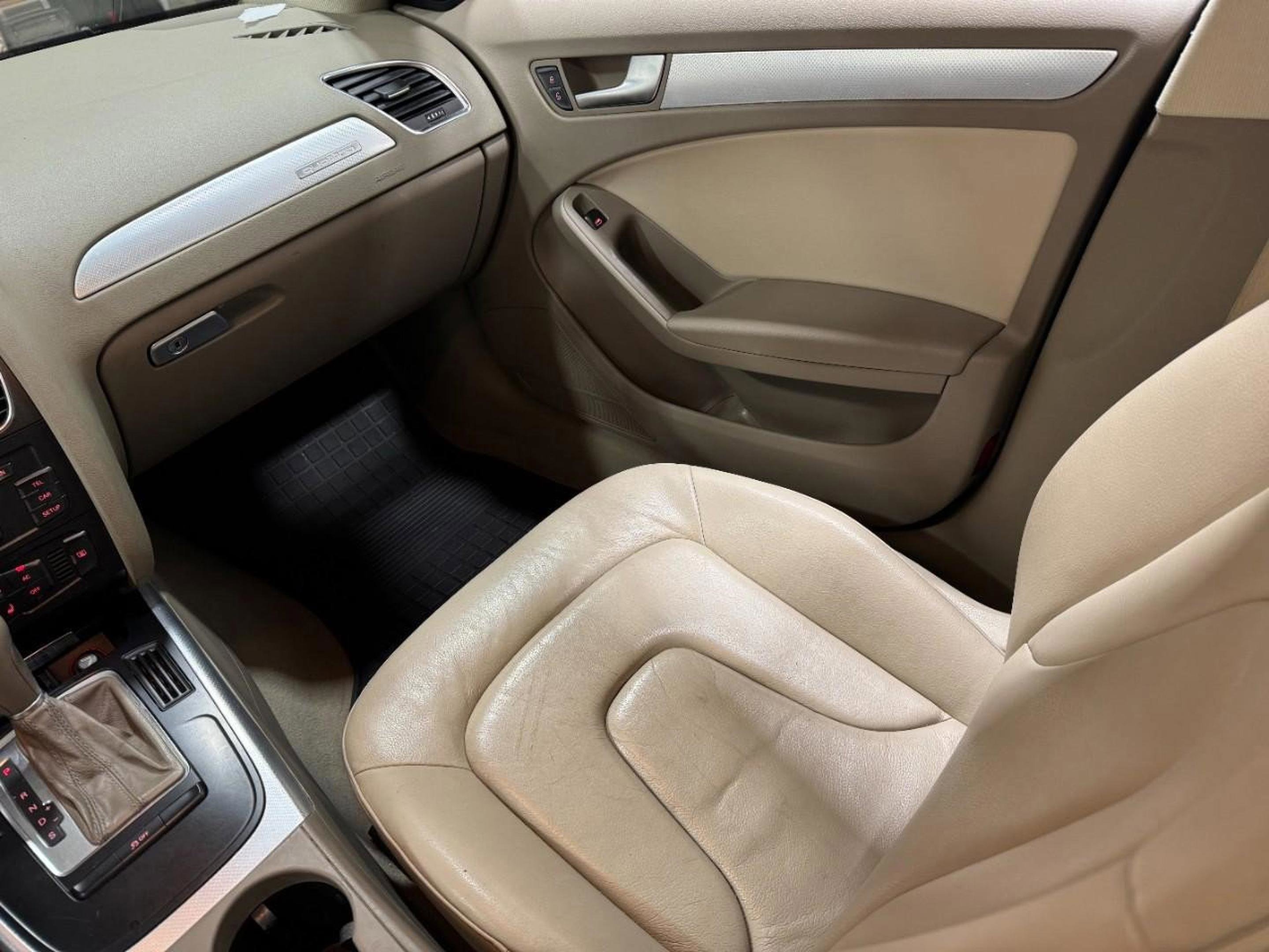 Used 2012 Audi A4 2.0T Premium w/ Convenience Pkg image 17