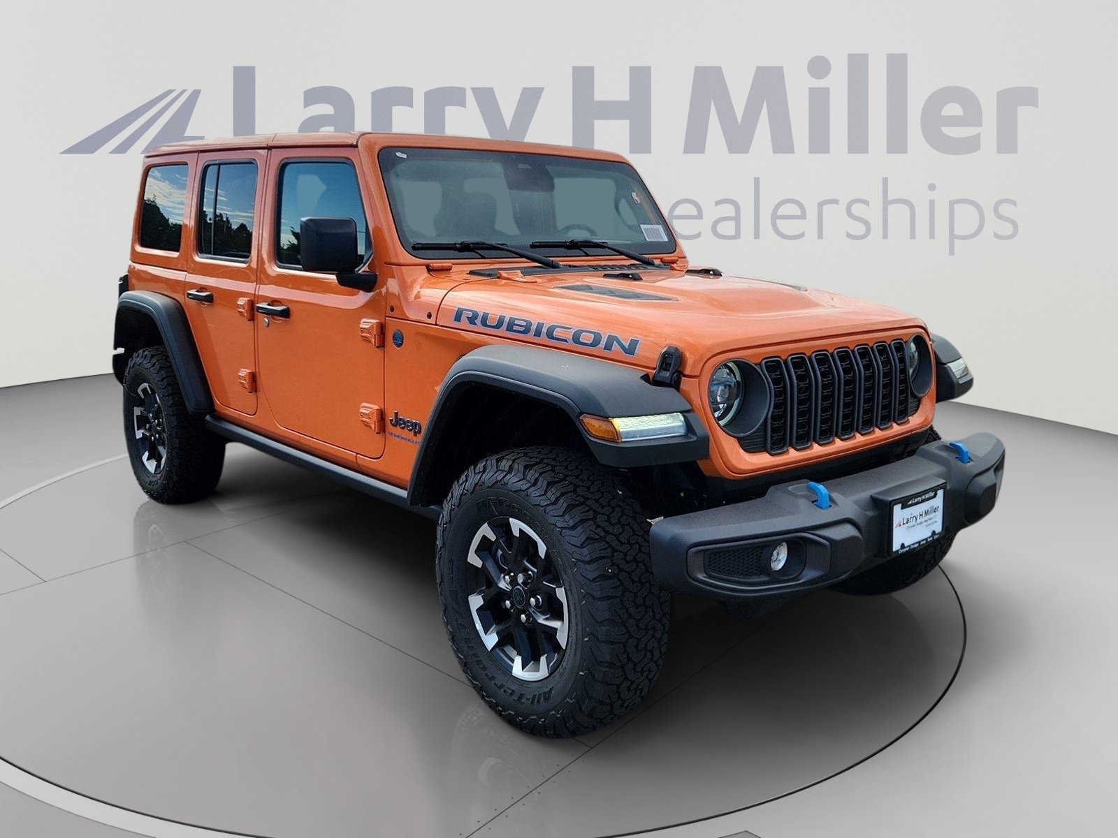 New 2025 Jeep Wrangler Unlimited Rubicon 4xe w/ Convenience Group AWD/4WD image 8
