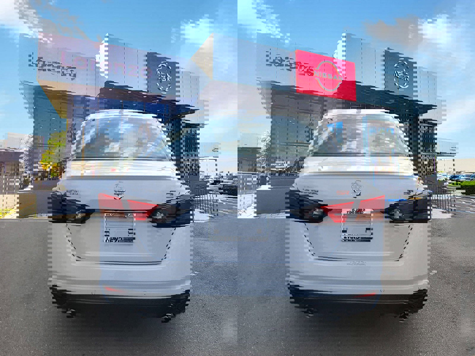 New 2025 Nissan Altima 2.5 SR w/ SR Premium Package image 5