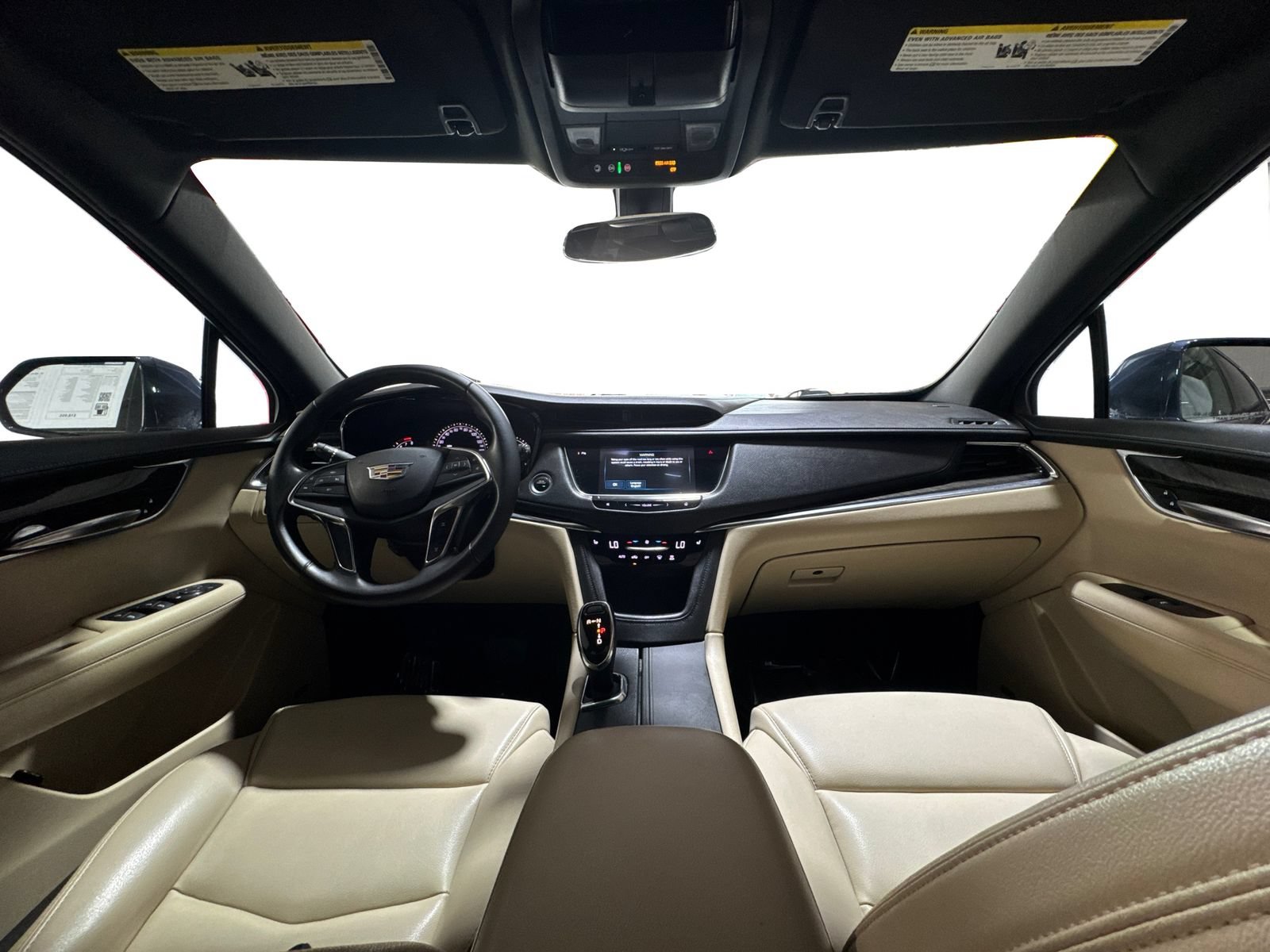 Used 2018 Cadillac XT5 AWD image 13