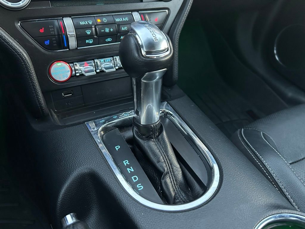 Used 2015 Ford Mustang Premium image 25