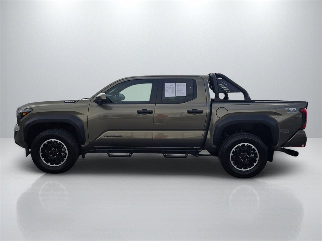 Used 2024 Toyota Tacoma TRD Off-Road image 8