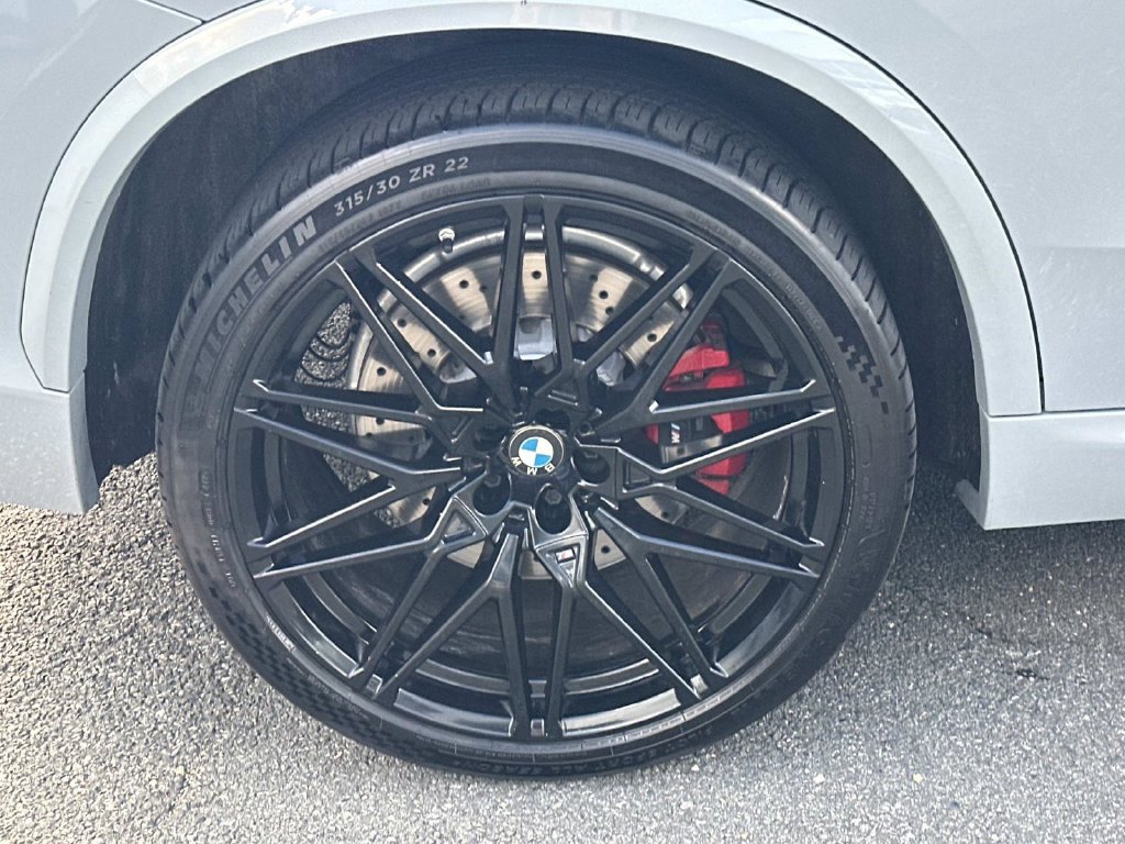 Used 2024 BMW X5 M Competition w/ Executive Package AWD/4WD image 11