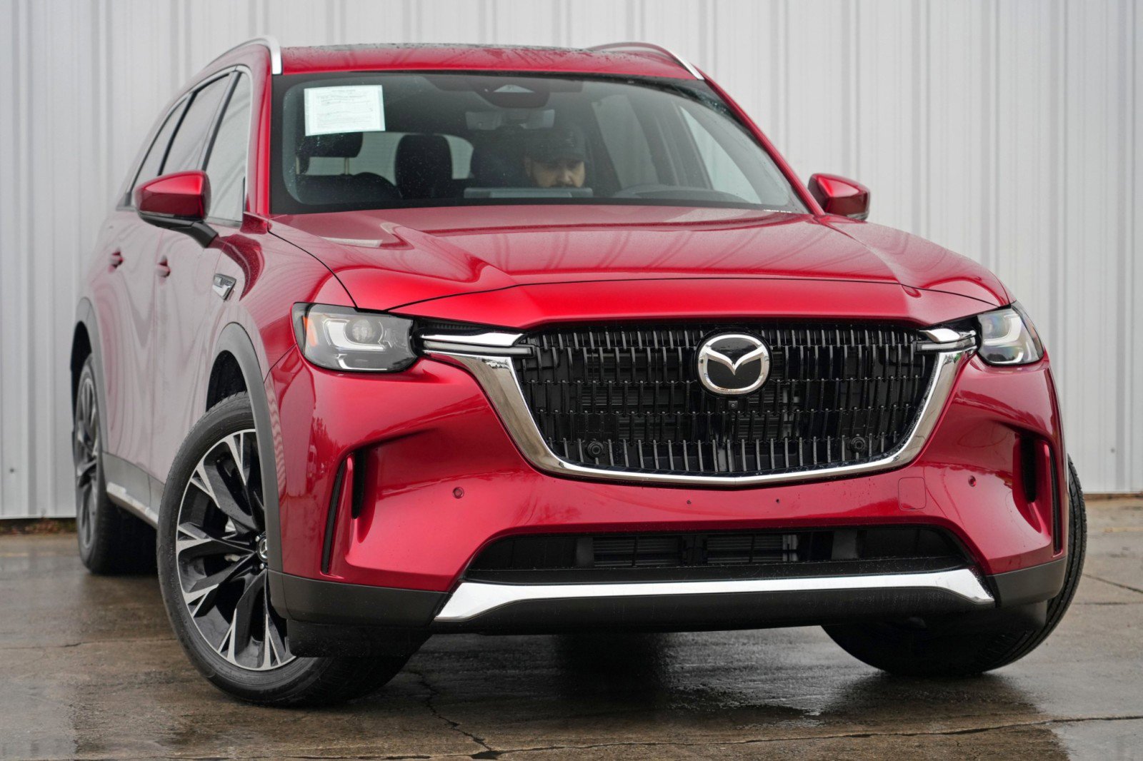 Used 2025 MAZDA CX-90 Plug-In Hybrid w/ Premium Plus image 4