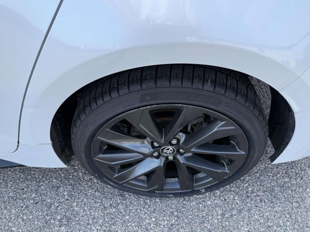 Certified 2025 Toyota Corolla SE w/ Convenience Package image 12