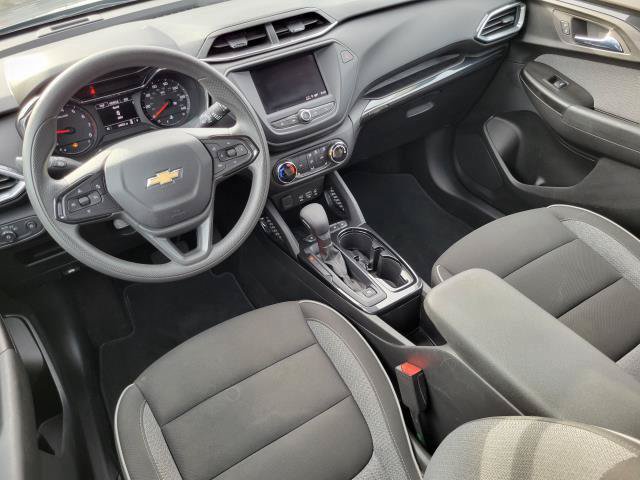Used 2023 Chevrolet TrailBlazer LT FWD image 27
