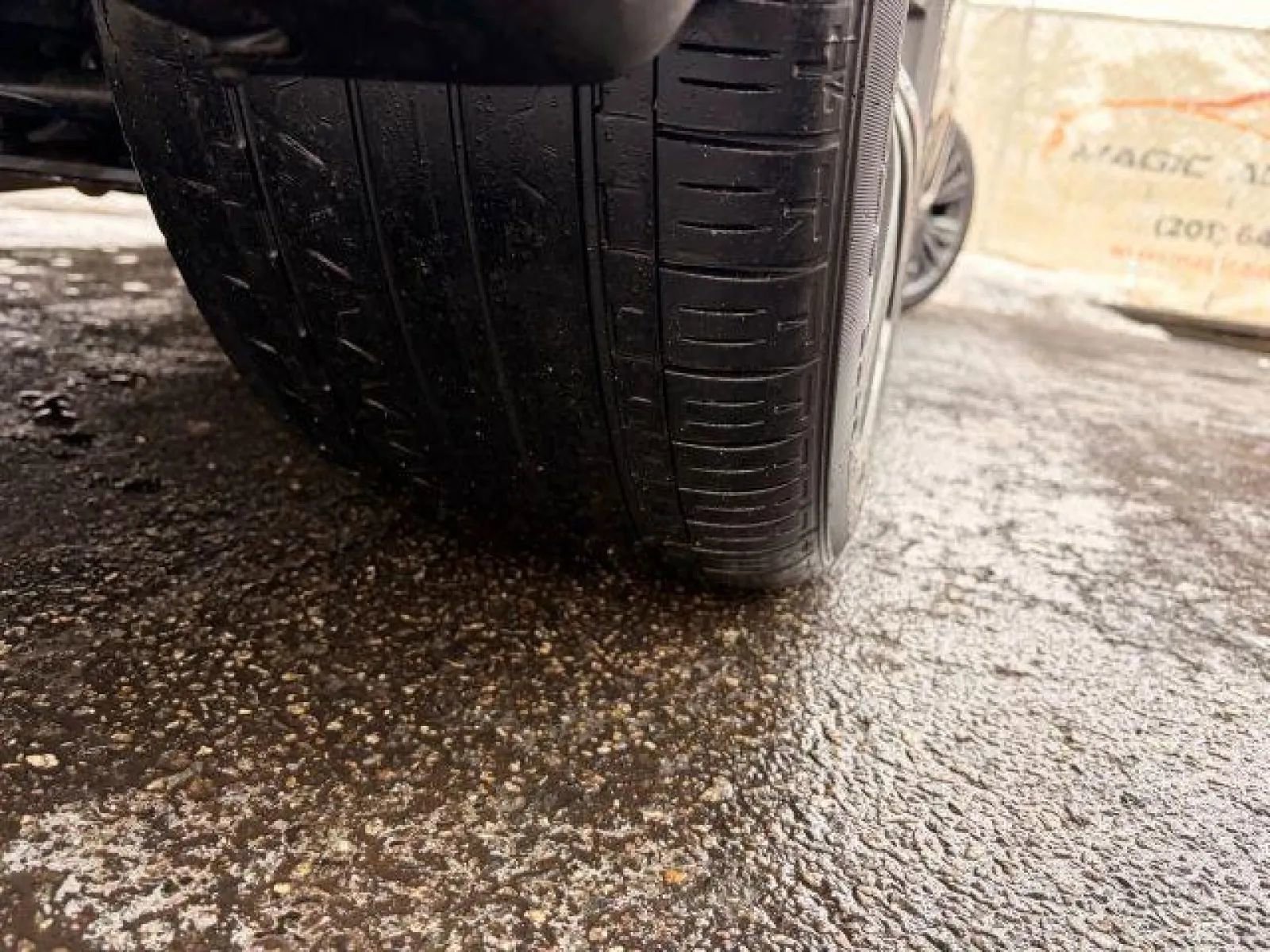 Used 2018 INFINITI Q60 3.0t Luxe w/ Sensory Package 3.0T Luxe image 41