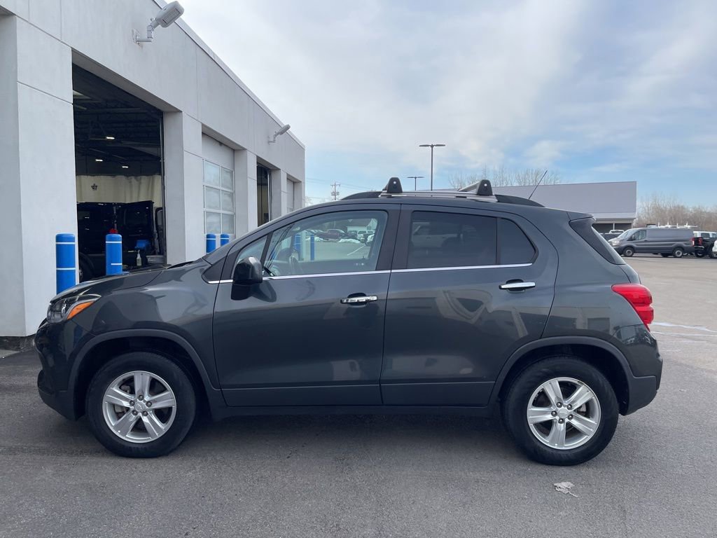 Used 2019 Chevrolet Trax LT w/ Driver Confidence Package image 4