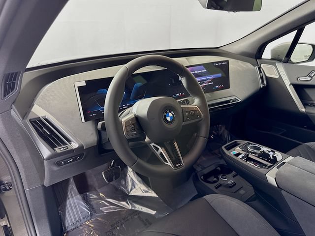 Used 2026 BMW iX xDrive60 w/ M Sport Package AWD/4WD image 9