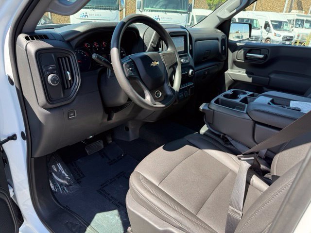 Used 2023 Chevrolet Silverado 1500 W/T w/ Trailering Package RWD image 2