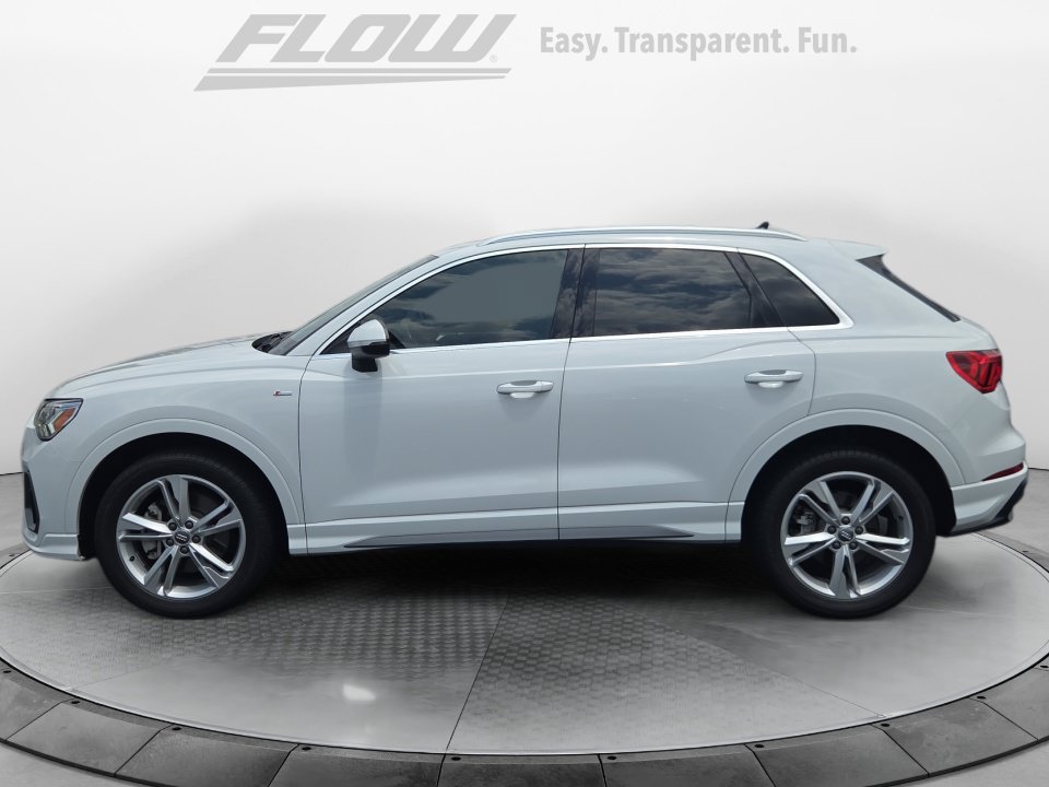 Used 2019 Audi Q3 2.0T Premium Plus w/ Premium Plus Package AWD/4WD image 5