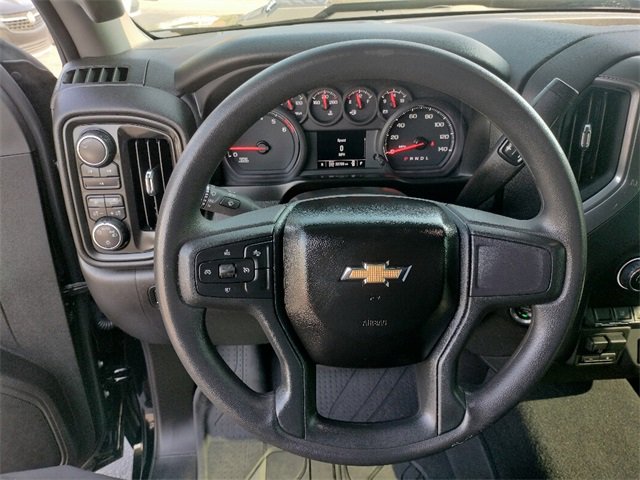 Used 2024 Chevrolet Silverado 2500 Custom w/ Custom Value Package image 34