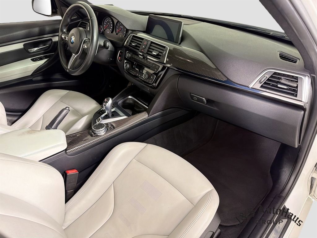 Used 2017 BMW M3 RWD image 35
