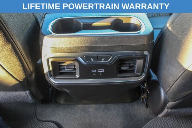 Used 2024 GMC Sierra 3500 Denali w/ Denali Reserve Package image 16