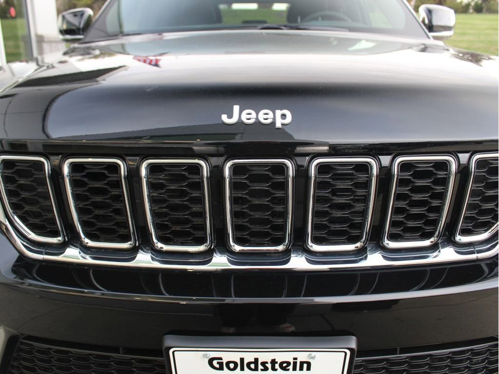New 2025 Jeep Grand Cherokee Limited w/ Trailer Tow Package image 18