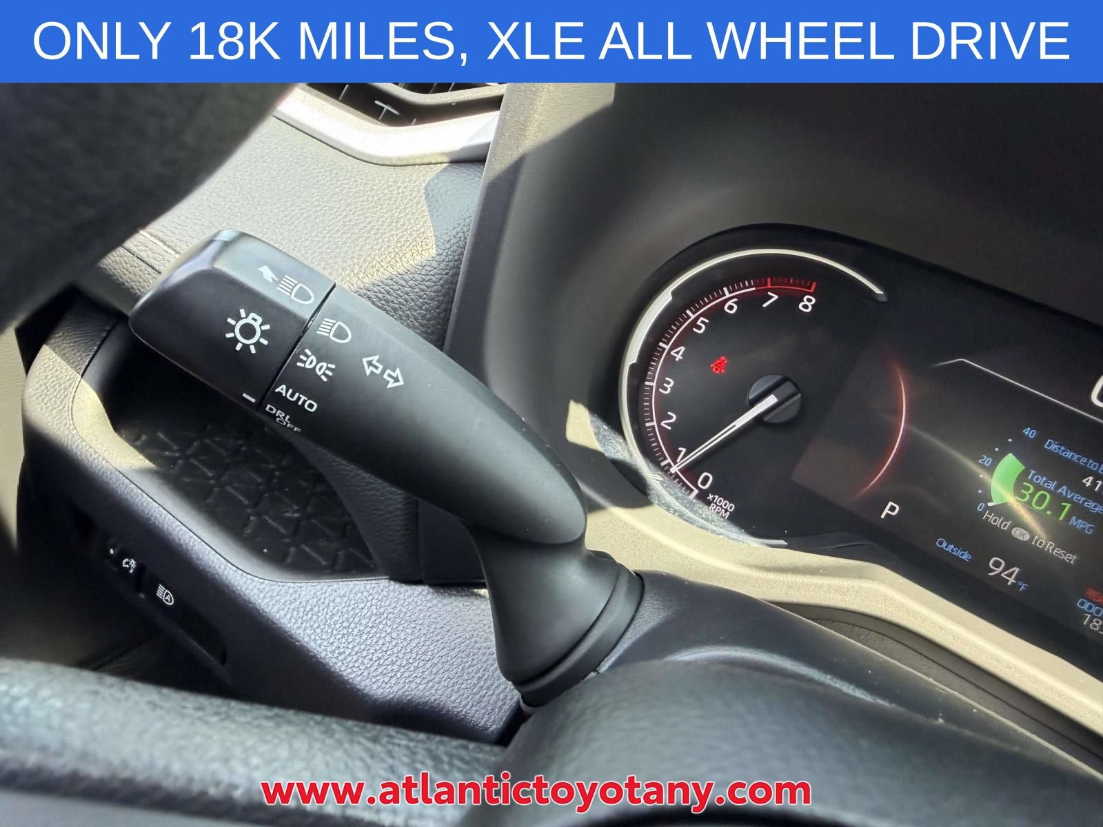 Used 2024 Toyota RAV4 XLE AWD/4WD image 33