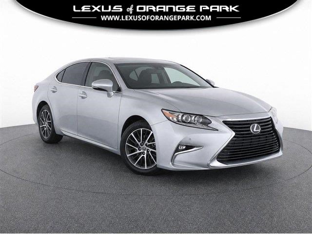 Used 2017 Lexus ES 350 w/ Luxury Package