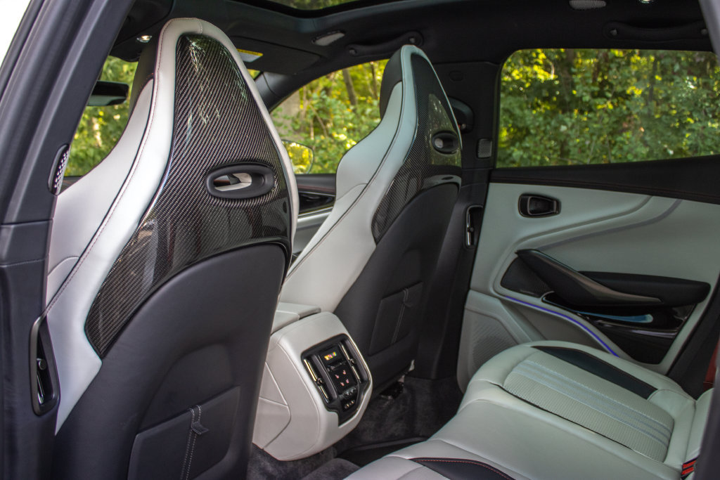 Used 2025 Aston Martin DBX 707 AWD/4WD image 18
