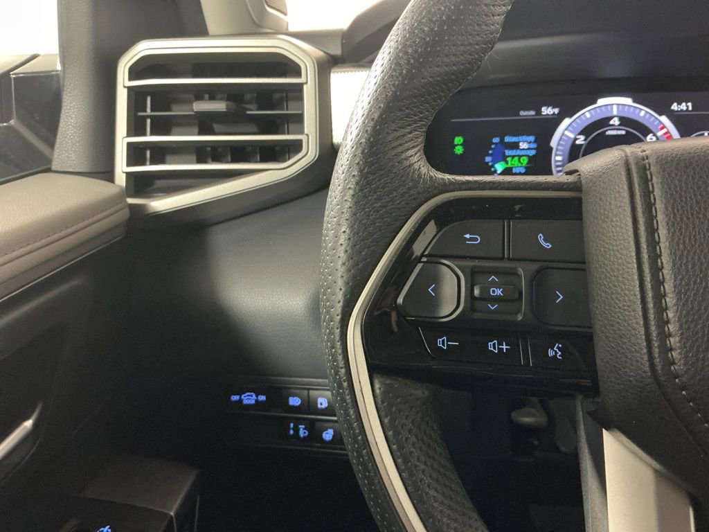 Used 2023 Toyota Sequoia Limited image 16