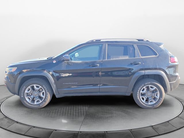Used 2019 Jeep Cherokee Trailhawk image 2