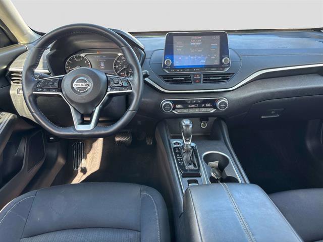 Used 2019 Nissan Altima 2.5 SV image 12