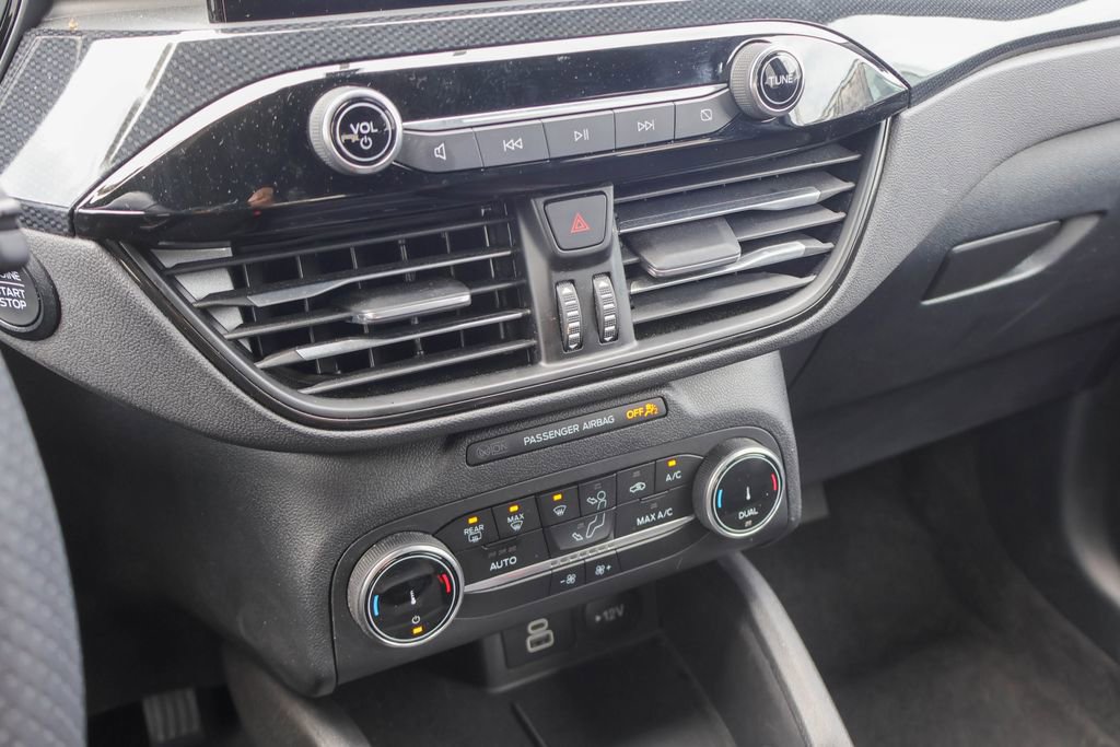 Used 2025 Ford Escape ST-Line FWD image 14
