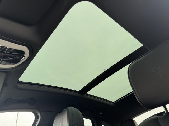 New 2026 Porsche Macan image 30